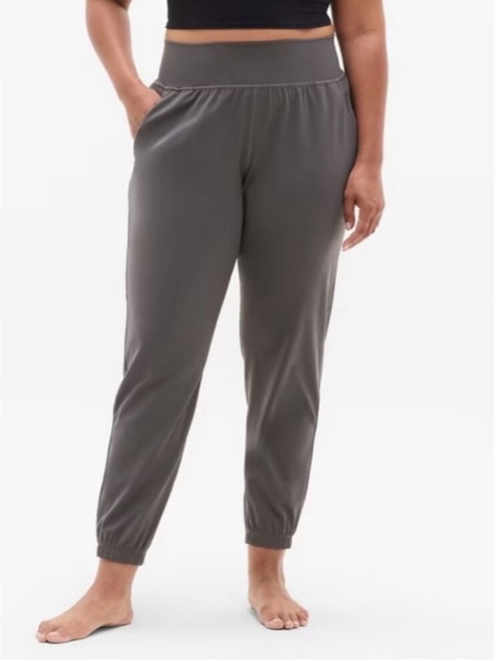 NWT Athleta Salutation High Waisted Joggers 2.0 Large